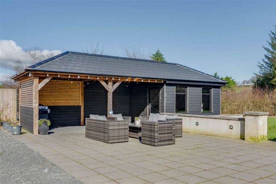 71 Tullygrawley Road