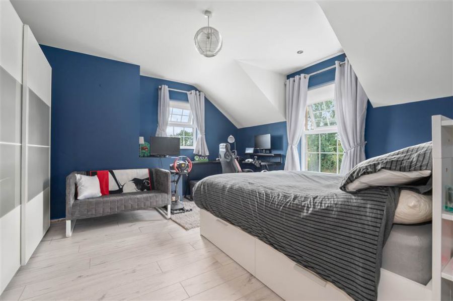112 Glebe Road