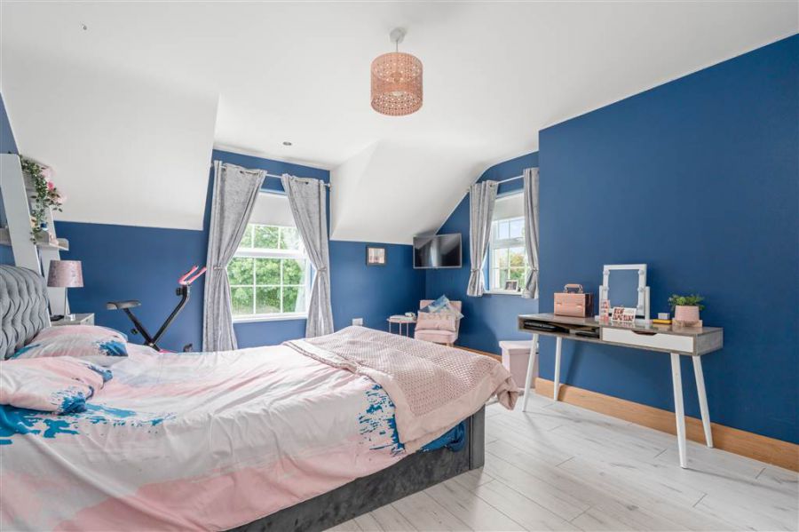 112 Glebe Road