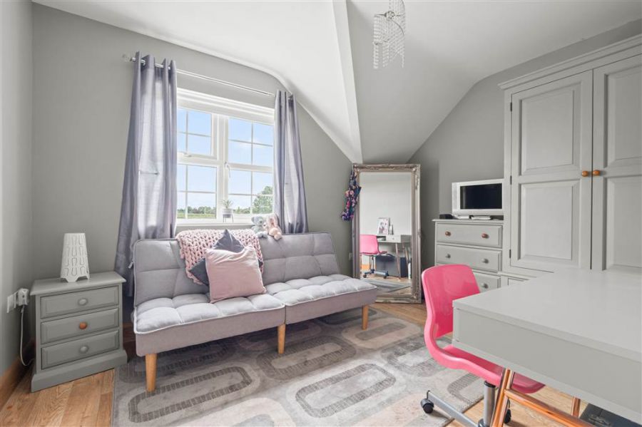112 Glebe Road