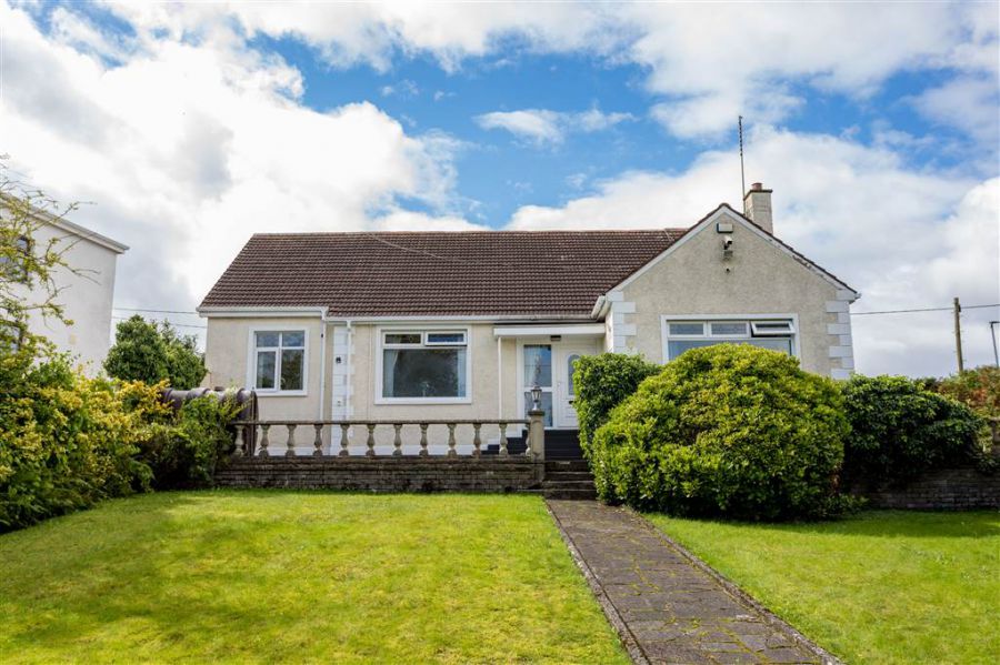 2 Old Antrim Road