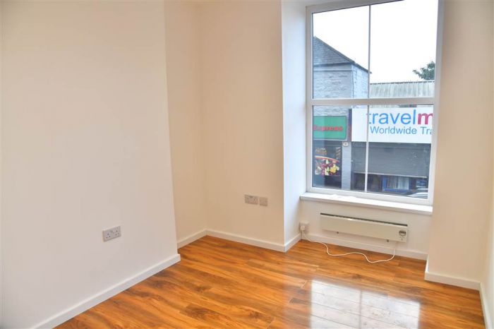 2 Merchant Apartments