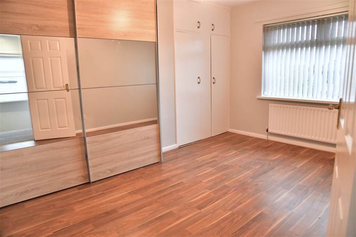 11 Deramore Crescent