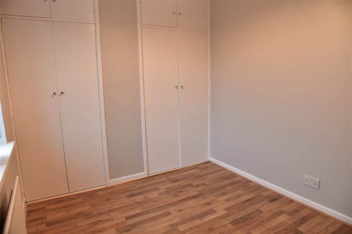 11 Deramore Crescent