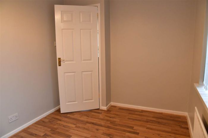 11 Deramore Crescent