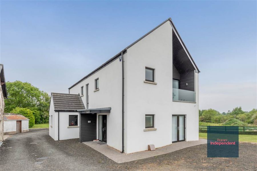 10 Ballee Road East