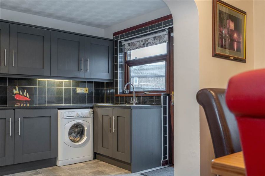 30 Glenburn Manor