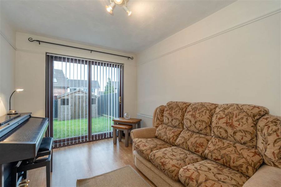 30 Glenburn Manor