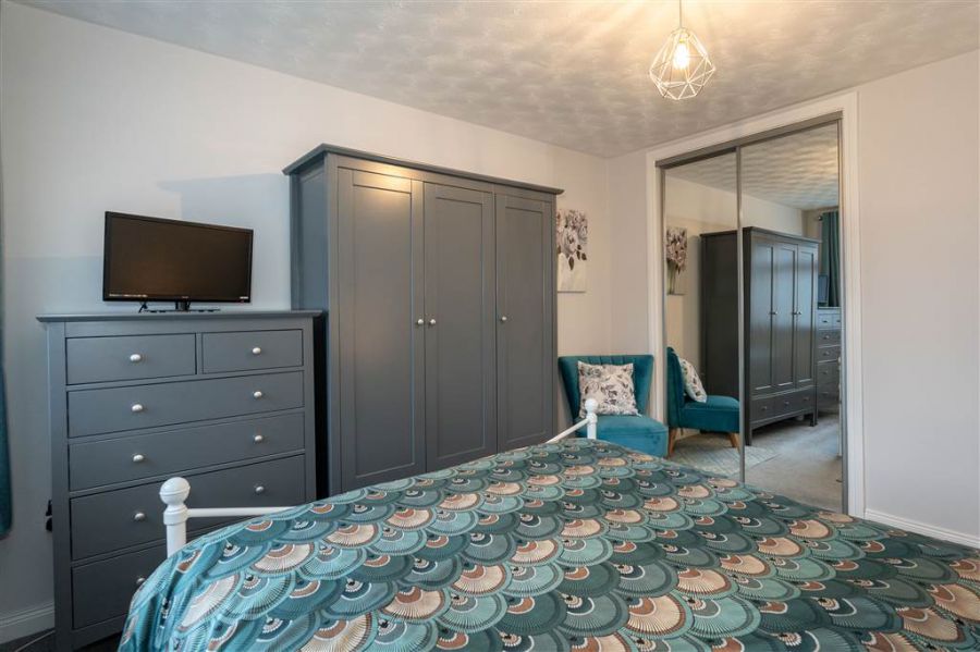 30 Glenburn Manor