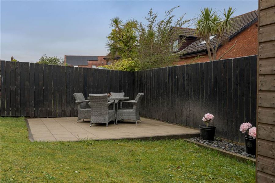 30 Glenburn Manor