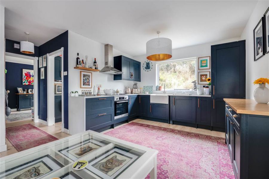 5 Woodcroft Rise