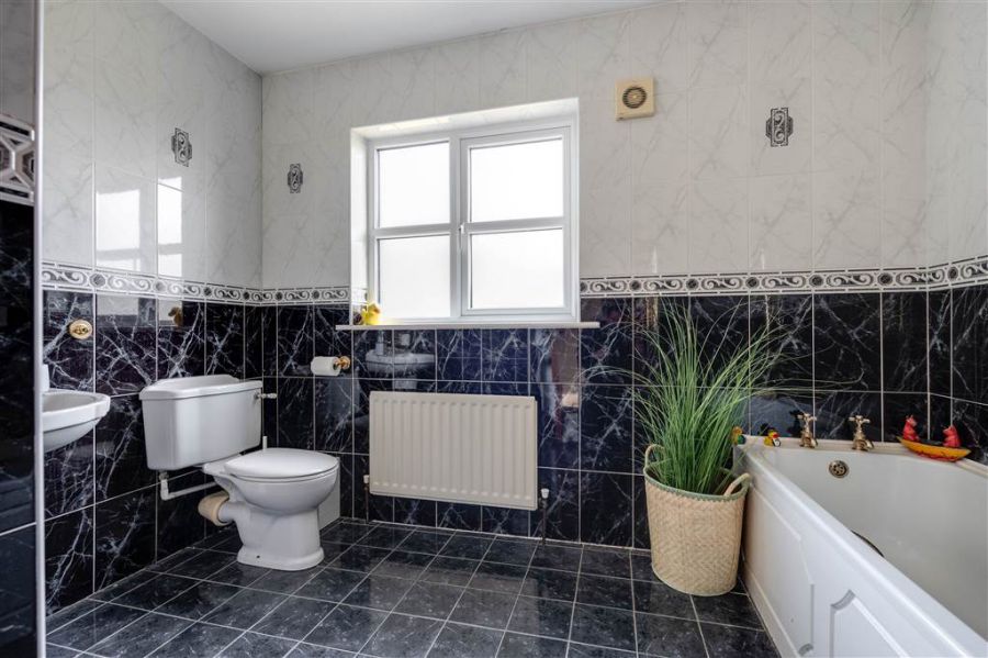 5 Woodcroft Rise