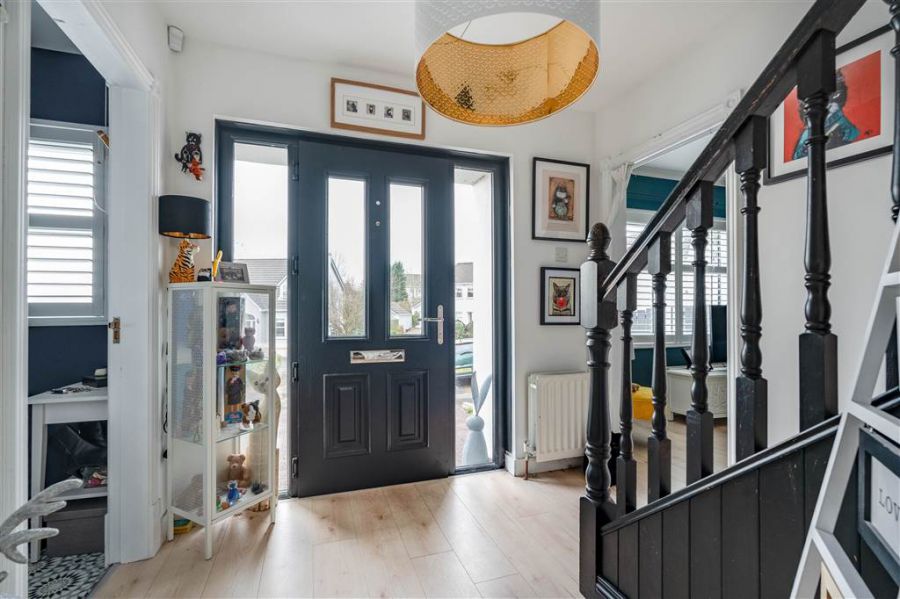 5 Woodcroft Rise