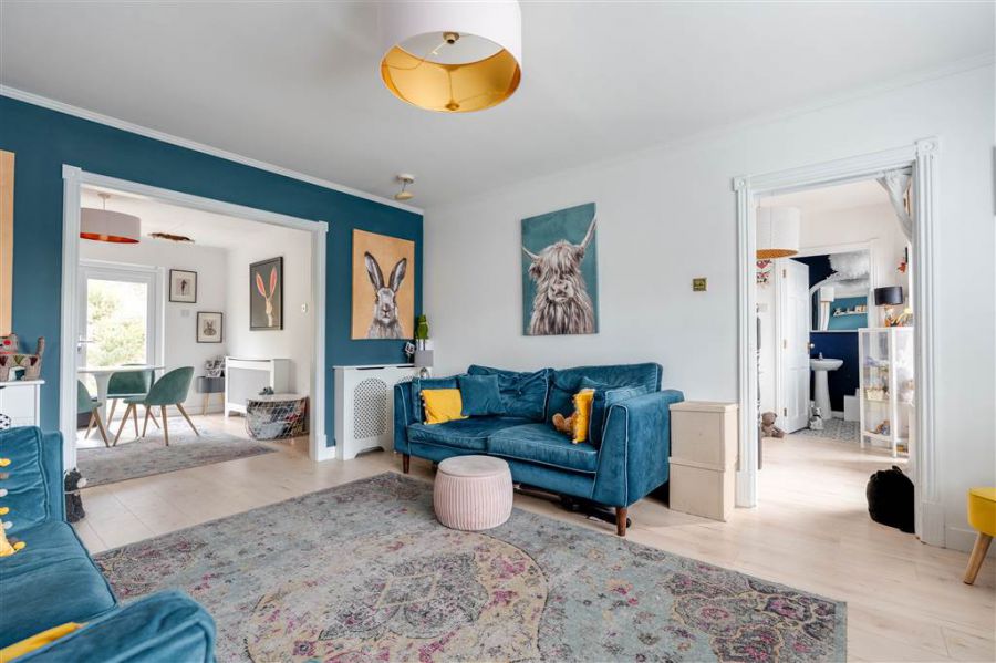 5 Woodcroft Rise