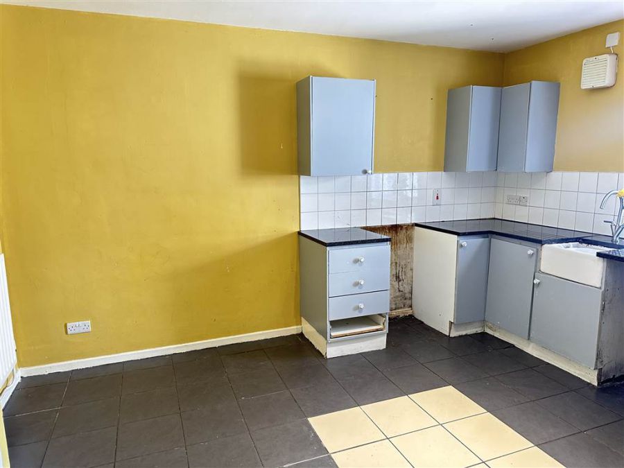 3 Dunluce Court