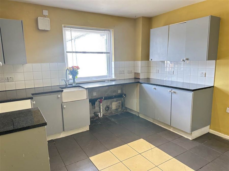 3 Dunluce Court