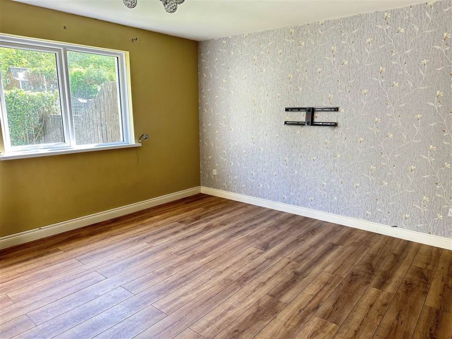 3 Dunluce Court