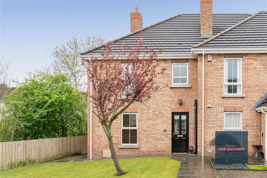 43 Rectory Fields, Broughshane, BT42 4LE