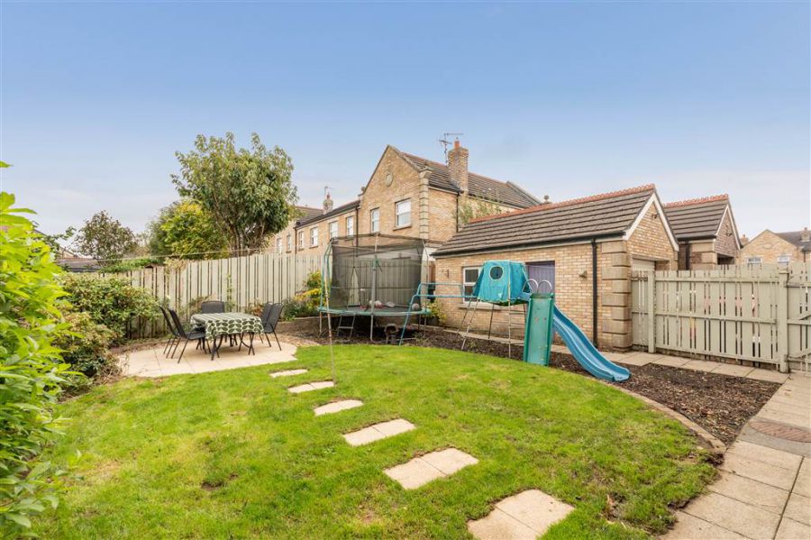 127 Rosses Lane