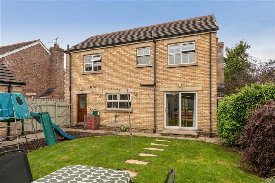 127 Rosses Lane