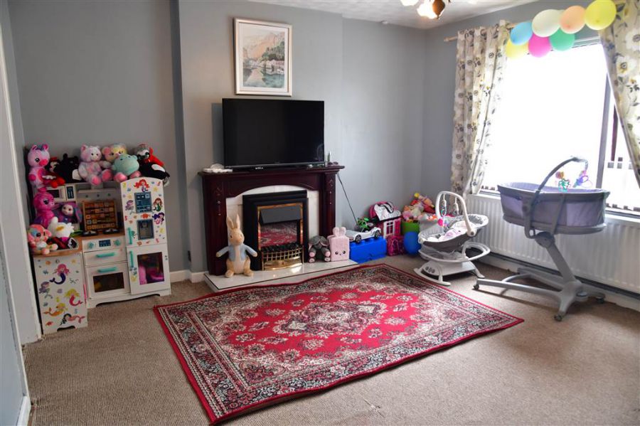 122 Tobar Park