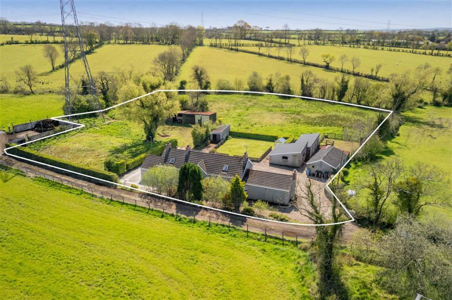 68 Fernisky Road, Kells, BT42 3NW