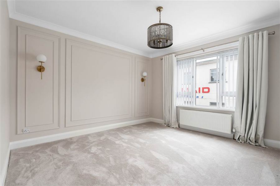 10 Larne Street