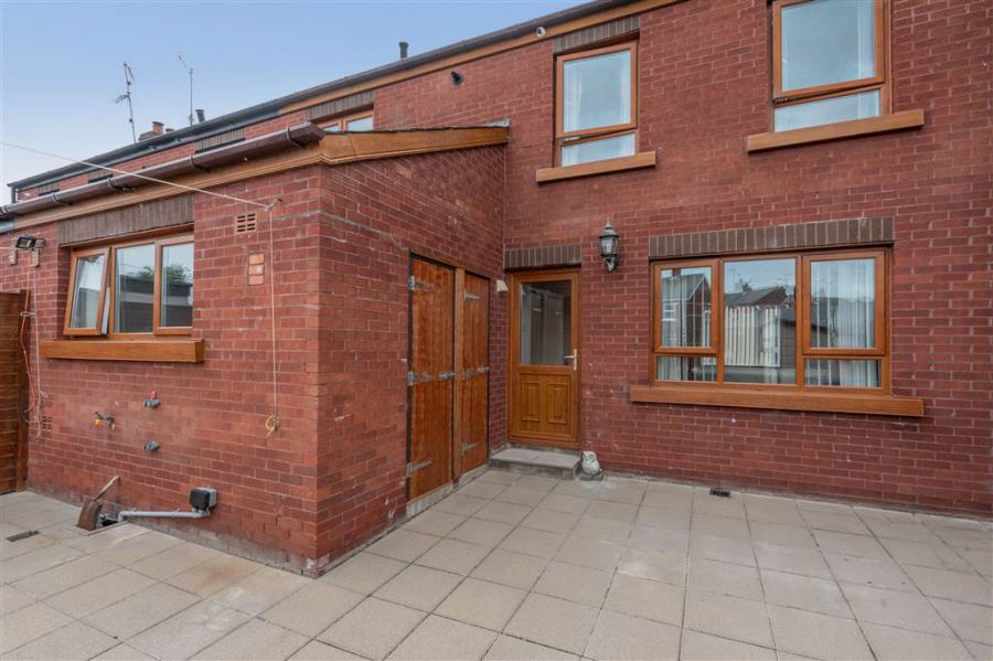 10 Larne Street