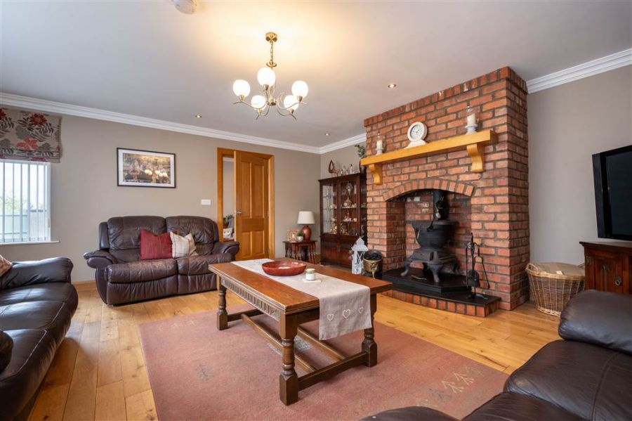 22 Hollybank Park