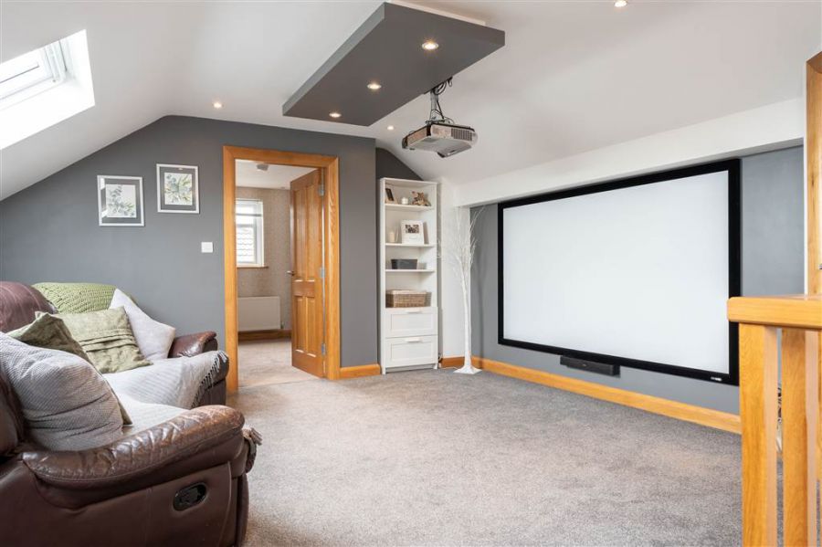 22 Hollybank Park