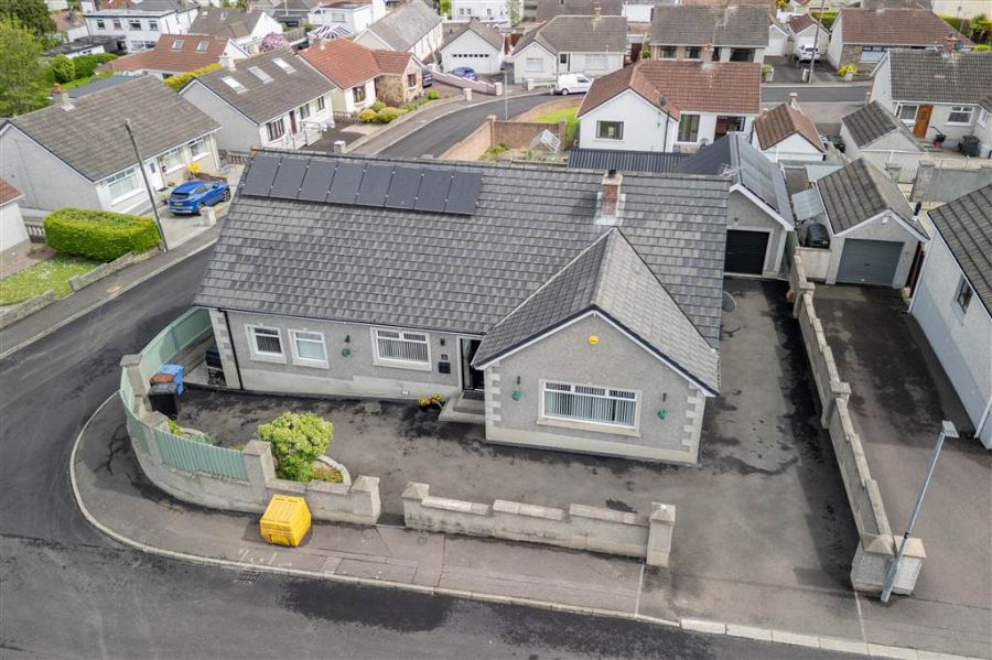 22 Hollybank Park