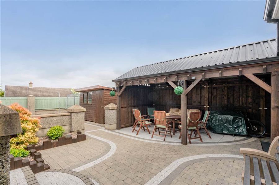 22 Hollybank Park