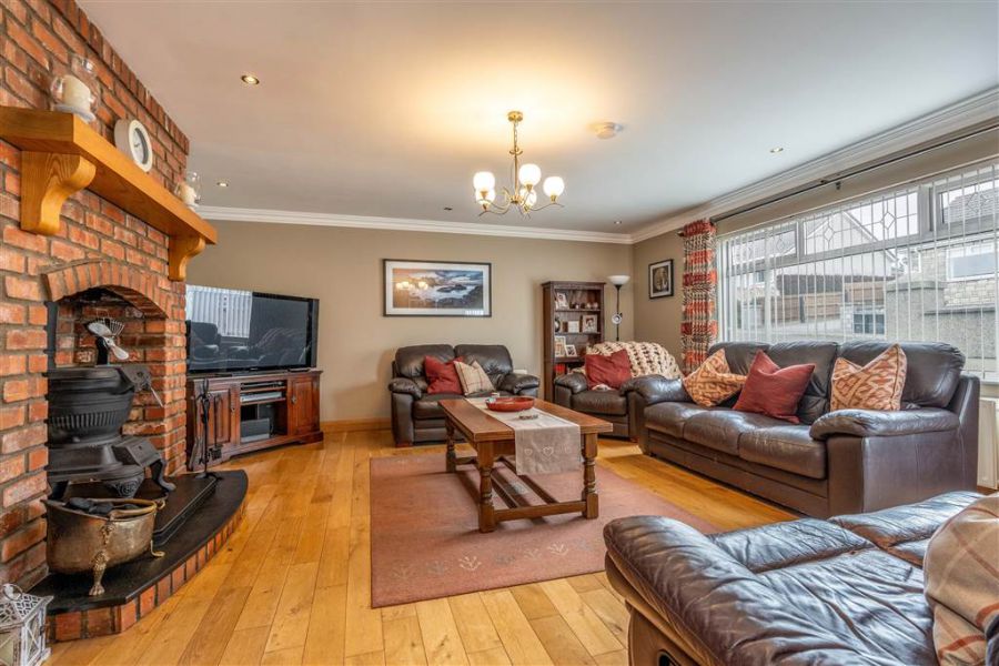 22 Hollybank Park