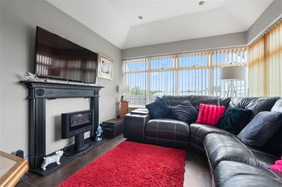 26 Fendale Park