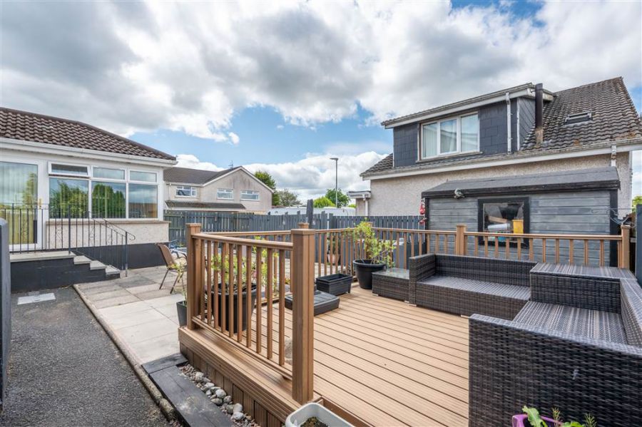 26 Fendale Park