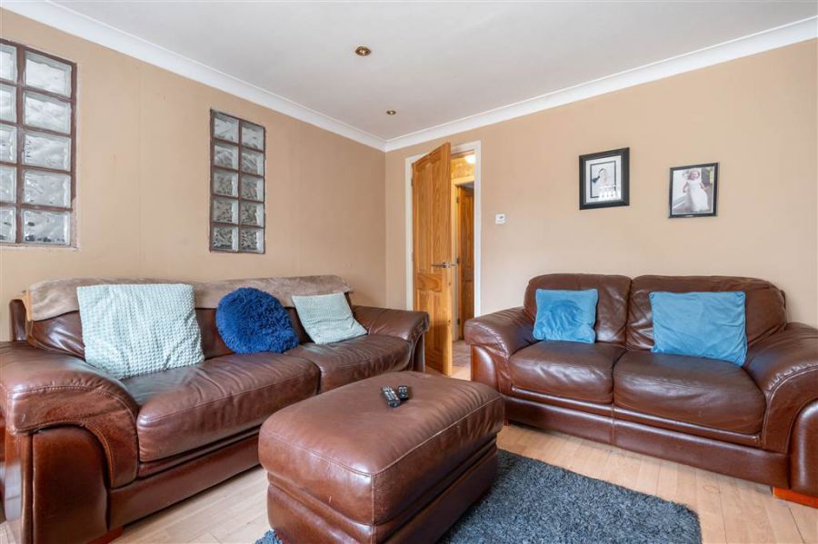 66 Templemoyle