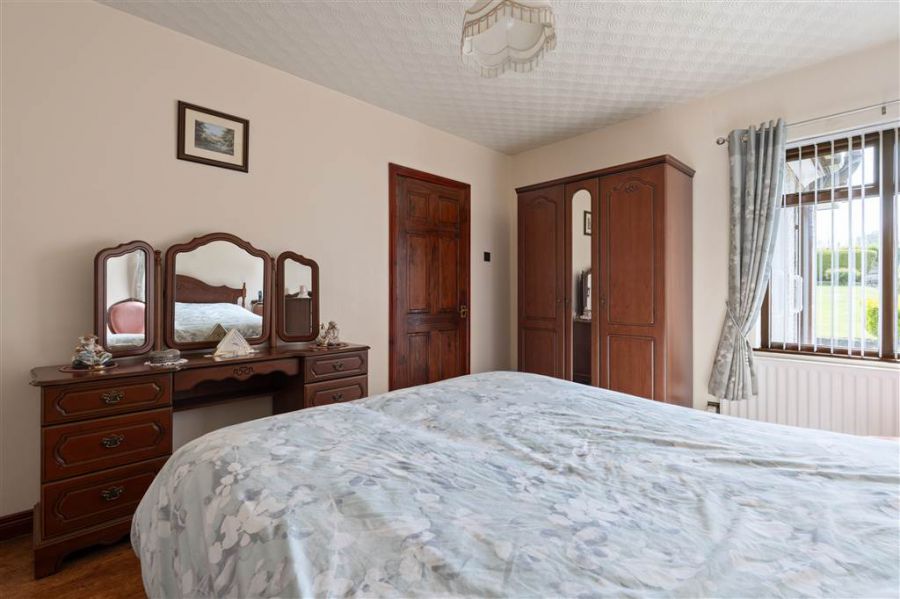 46 Knockan Road