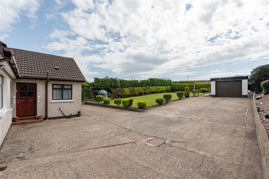 46 Knockan Road