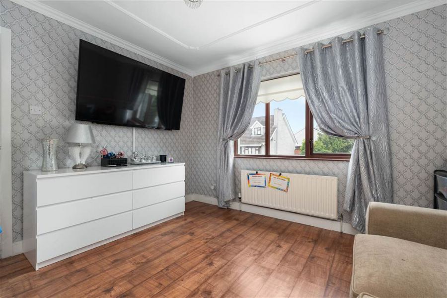 63 Thornbrooke
