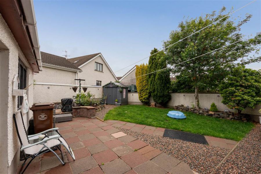 63 Thornbrooke