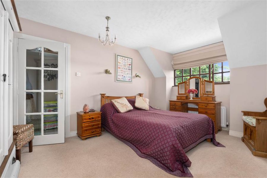 6 Glenagherty Drive