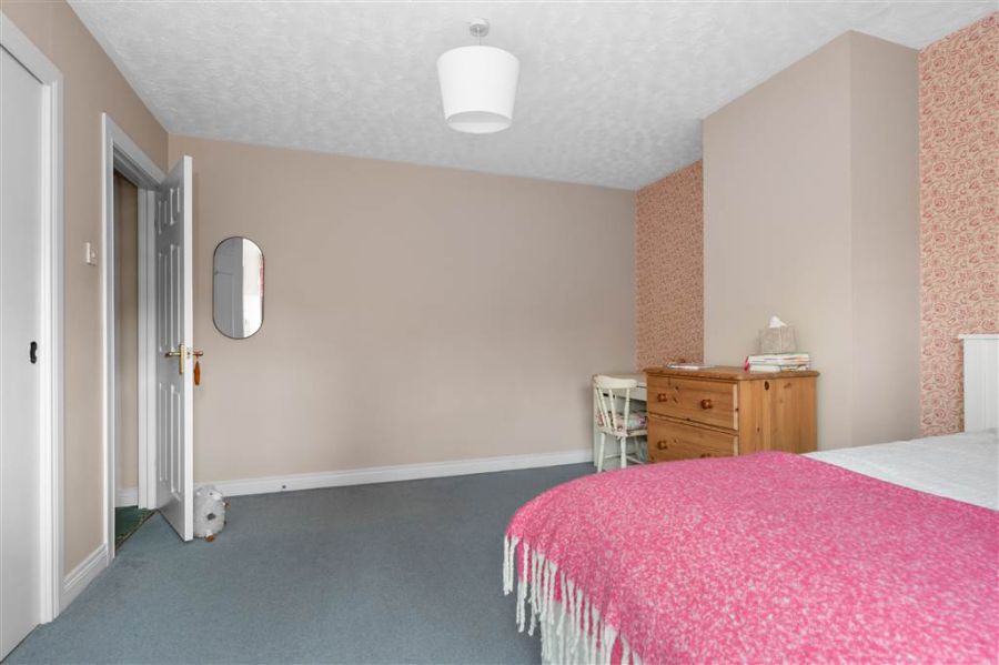 6 Glenagherty Drive