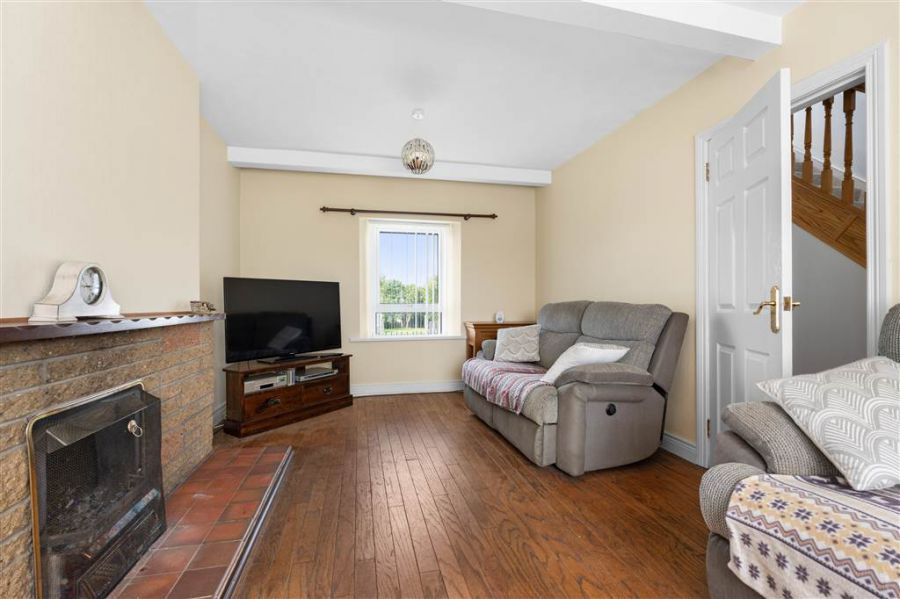 18 Lislunnan Road