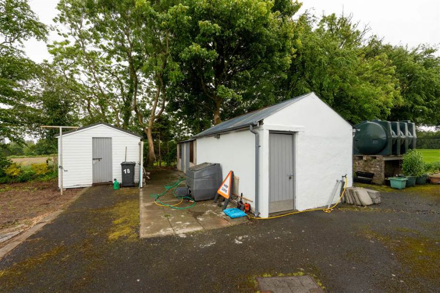 18 Lislunnan Road