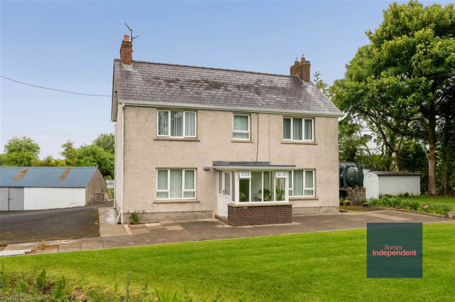 18 Lislunnan Road