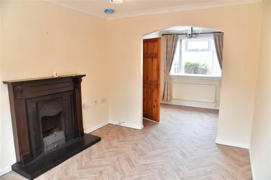 127 Moat Road
