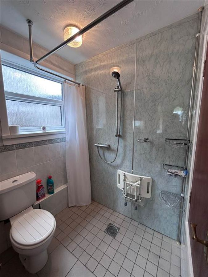 127 Moat Road
