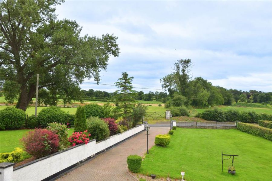 14 Mount Stafford Road