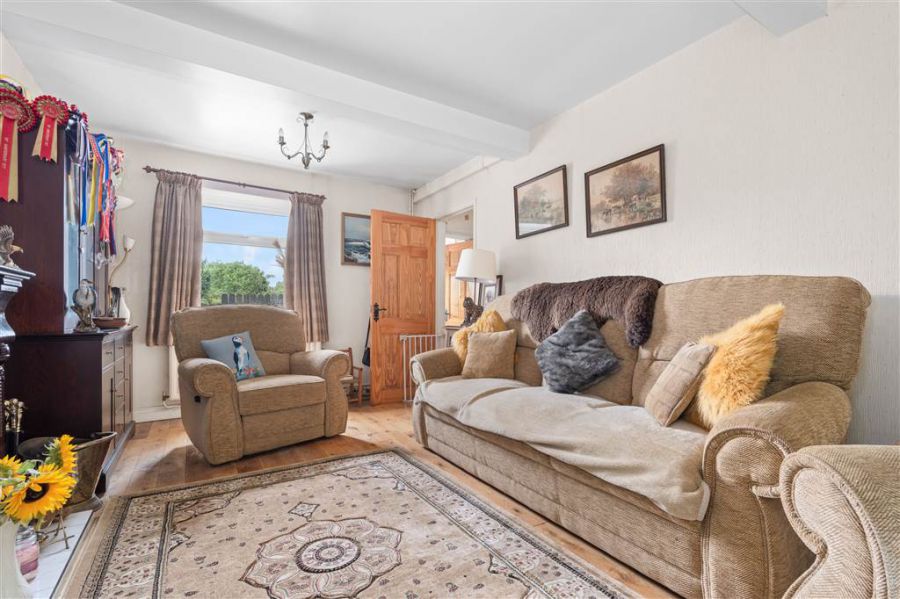 48 Moorfields Road