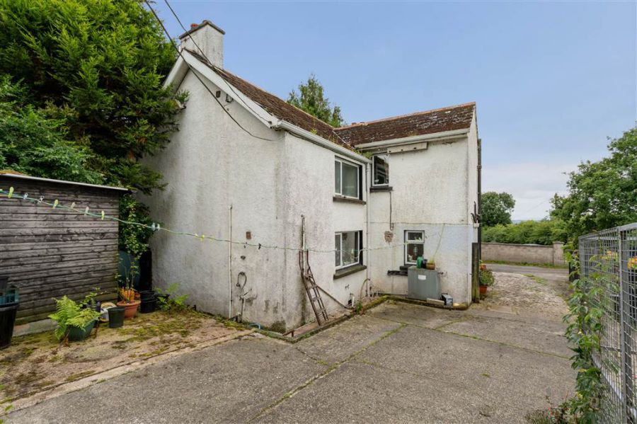 48 Moorfields Road